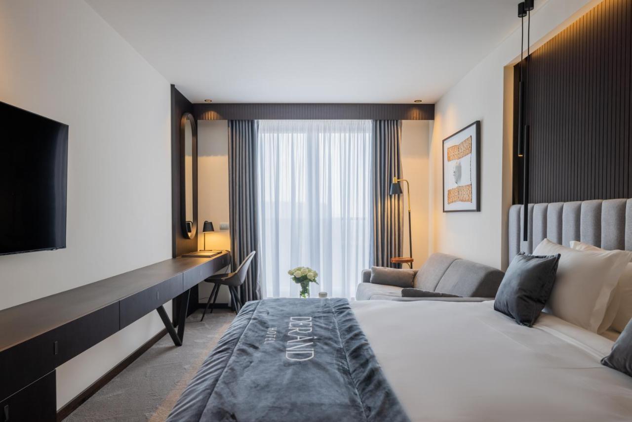 Derand Hotel Pristina Buitenkant foto