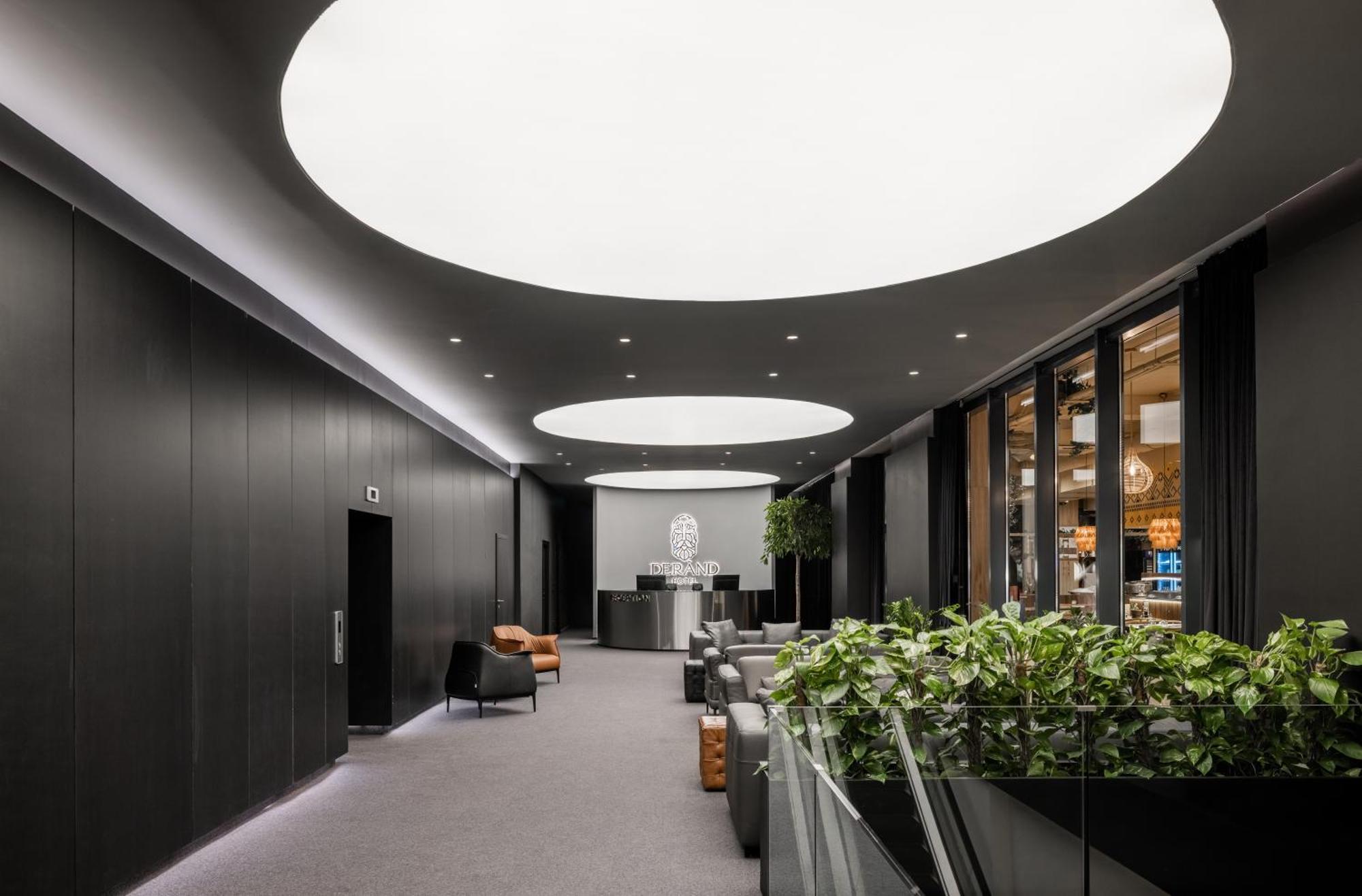Derand Hotel Pristina Buitenkant foto